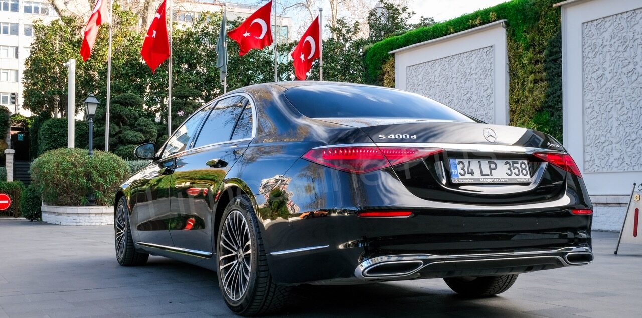 Mercedes S-Serisi Sedan Arka Görünüm - Lüks Transfer İstanbul