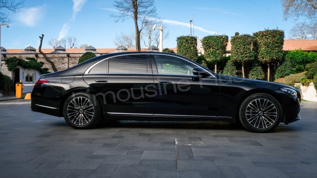 Mercedes S-Class Sedan Side View - Luxury Transfer Istanbul