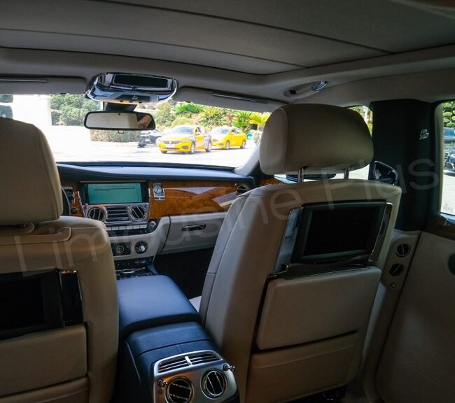Rolls-Royce Luxury Car Interior - VIP Transfer in Istanbul