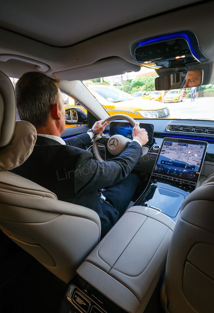 Home 17 Professional Chauffeur Driving Luxury Vehicle for VIP Transfer in Istanbul
