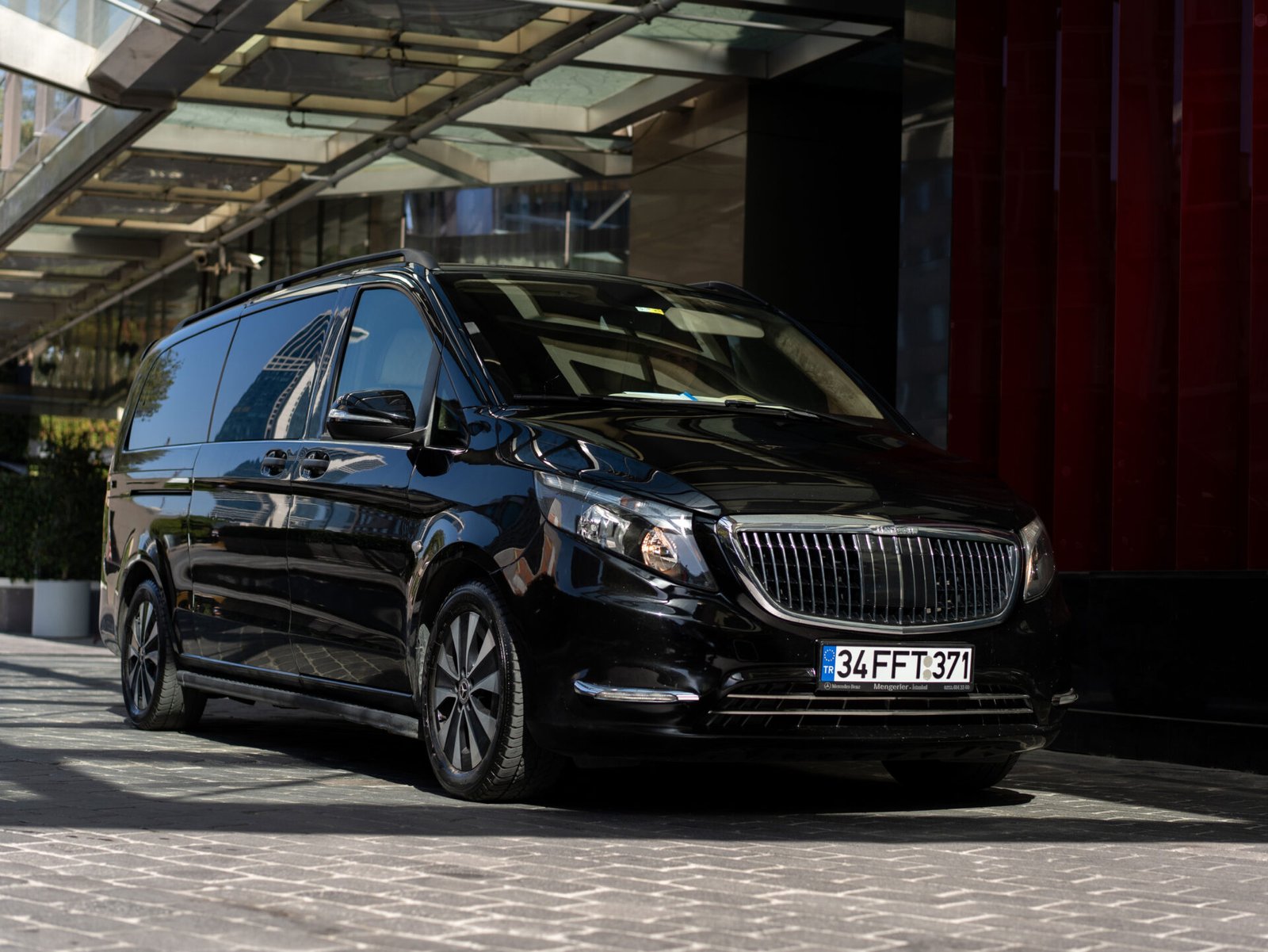 Istanbul Airport – Hilton Istanbul Bomonti VIP Transfer | Limousine Plus 2 20241004 istanbul marriott hotel sisli 140